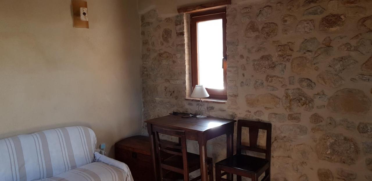 Agriturismo Le Canterie Radicondoli Zewnętrze zdjęcie
